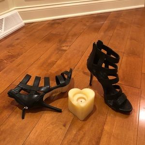 ❤️💕HOST PICK💕❤️ WHBM Caged Sandals.